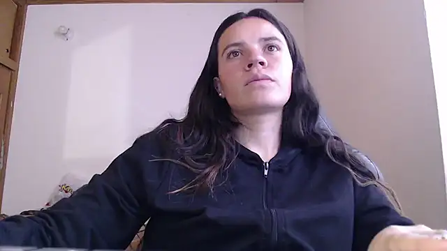 Snapshot of Skylar_Serenity chatting on December 2025 08:14:01 PM Skylar Serenity online show from December 2025 08:14:01 PM