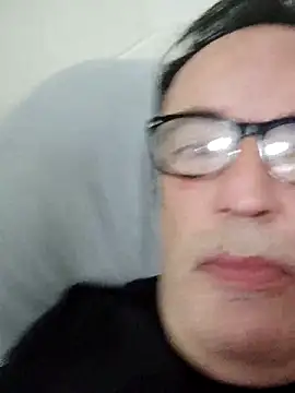 Snapshot of Txacas chatting on October 2025 01:06:02 AM Txacas online show from October 2025 01:06:02 AM