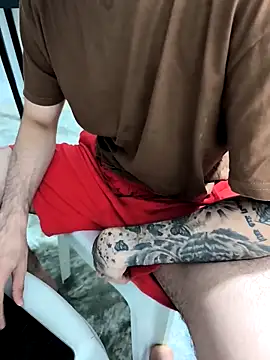 Snapshot of giannis090 chatting on October 2025 09:57:01 PM giannis090 online show from October 2025 09:57:01 PM