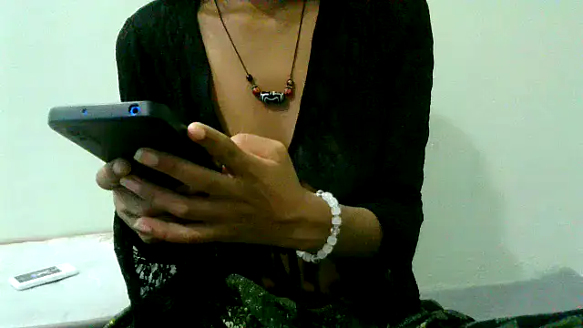 Snapshot of kristy_432 chatting on September 2025 06:48:02 AM kristy 432 online show from September 2025 06:48:02 AM