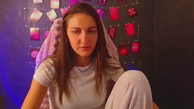 Snapshot of Aurora_Loveu chatting on October 2025 09:48:01 PM Aurora Loveu online show from October 2025 09:48:01 PM