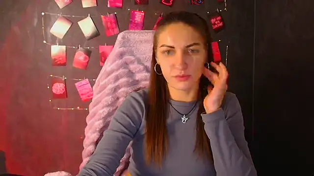 Snapshot of Aurora_Loveu chatting on October 2025 10:31:01 PM Aurora Loveu online show from October 2025 10:31:01 PM