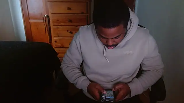 Breadwinnah online show from November 2025 03:00:01 PM