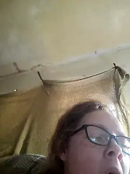 Snapshot of countrymomma chatting on September 2025 01:55:01 PM countrymomma online show from September 2025 01:55:01 PM