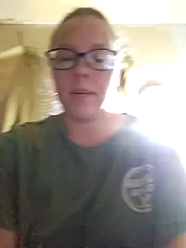 Snapshot of countrymomma chatting on November 2025 09:48:02 PM countrymomma online show from November 2025 09:48:02 PM