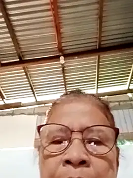 Sweet-Lita50 online show from October 2025 12:42:02 AM