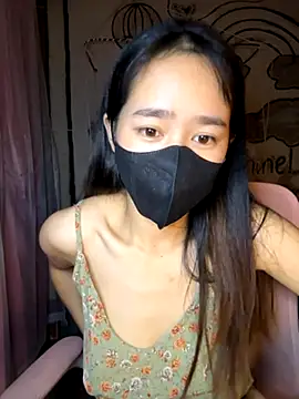 TiNa 04 online show from November 2025 11:56:02 AM