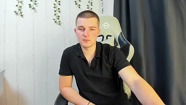 Your Claddagh online show from September 2025 08:03:01 PM