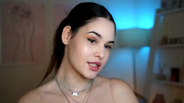 BustyGff online show from October 2025 08:25:01 AM