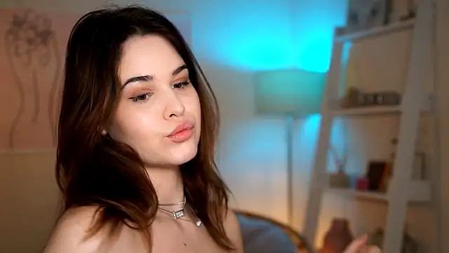 BustyGff online show from October 2025 07:52:01 AM