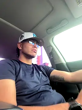 Snapshot of StrokingDaddy4 chatting on September 2025 04:39:01 PM StrokingDaddy4 online show from September 2025 04:39:01 PM