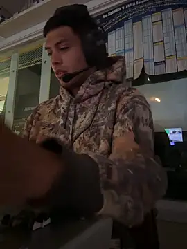 Snapshot of StrokingDaddy4 chatting on September 2025 10:15:02 AM StrokingDaddy4 online show from September 2025 10:15:02 AM