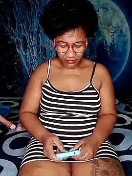 Snapshot of analgetica chatting on October 2025 11:14:02 AM analgetica online show from October 2025 11:14:02 AM