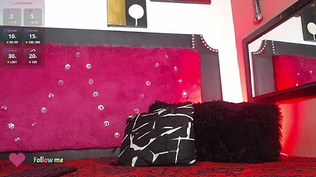 Snapshot of Engeelll chatting on October 2025 06:52:02 PM Engeelll online show from October 2025 06:52:02 PM