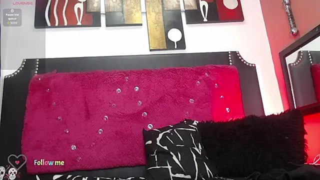 Snapshot of Engeelll chatting on November 2025 06:51:01 PM Engeelll online show from November 2025 06:51:01 PM