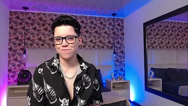 Snapshot of SpencerMontgomery chatting on September 2025 09:40:02 PM SpencerMontgomery online show from September 2025 09:40:02 PM