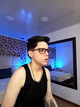 Snapshot of SpencerMontgomery chatting on October 2025 03:29:02 PM SpencerMontgomery online show from October 2025 03:29:02 PM