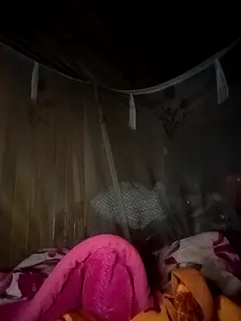 CoMay003 online show from October 2025 09:37:01 PM