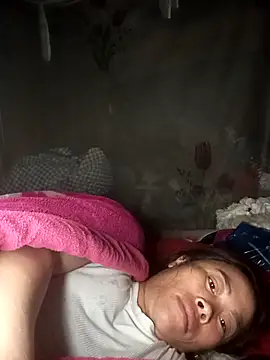 CoMay003 online show from November 2025 07:57:02 PM