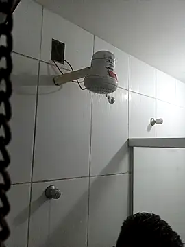 Snapshot of QraSoram chatting on November 2025 11:16:02 PM QraSoram online show from November 2025 11:16:02 PM