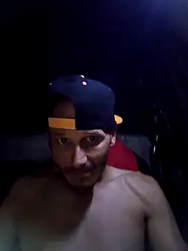 Snapshot of Romance32 chatting on October 2025 03:41:02 AM Romance32 online show from October 2025 03:41:02 AM