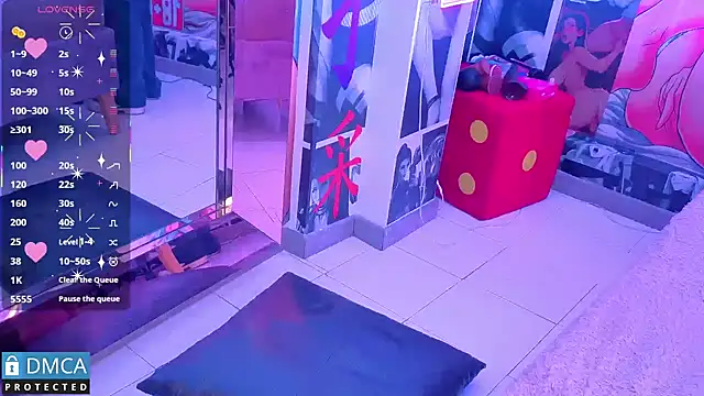 sofia sstone online show from October 2025 11:11:02 AM