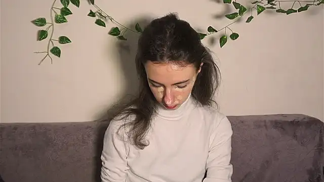 DeneenTurja online show from November 2025 09:53:01 AM