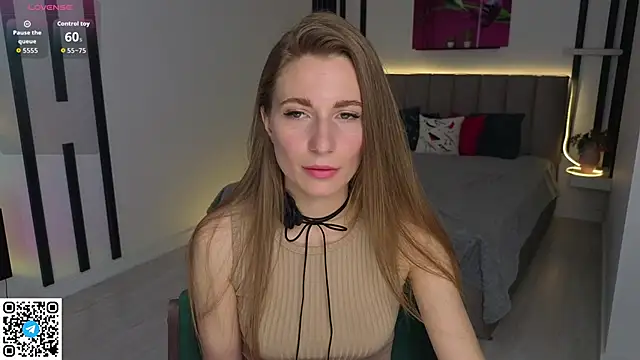 MiaCarver online show from September 2025 07:55:02 AM