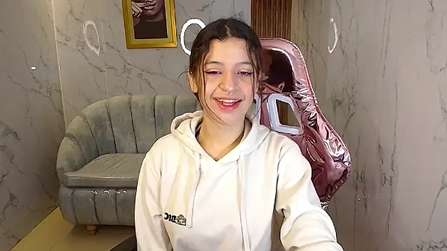 dalilah420 s online show from September 2025 08:19:01 PM