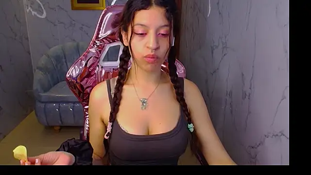 dalilah420 s online show from September 2025 08:12:02 PM