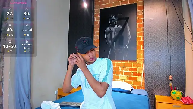 AlanCutee online show from November 2025 11:32:02 AM