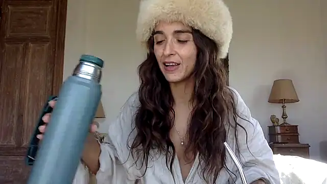 Snapshot of venuslibre chatting on September 2025 07:35:02 PM venuslibre online show from September 2025 07:35:02 PM