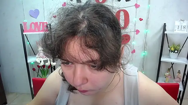 Snapshot of NeonilaLisova chatting on October 2025 05:32:02 AM NeonilaLisova online show from October 2025 05:32:02 AM