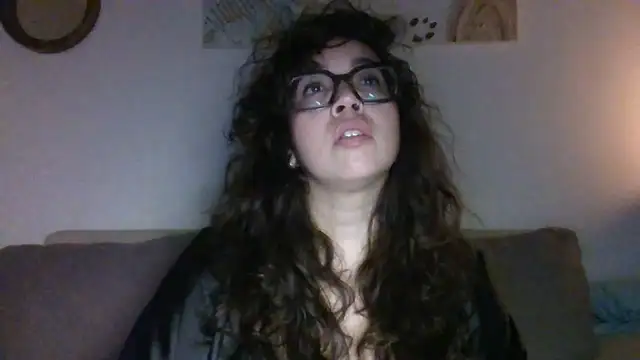GypsyMamacita online show from September 2025 01:50:01 AM