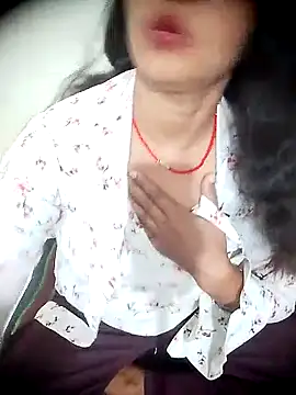 Snapshot of Chandrakanta-Devi chatting on October 2025 08:13:01 AM Chandrakanta-Devi online show from October 2025 08:13:01 AM