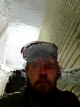 Snapshot of high3ndlowlife chatting on October 2025 10:26:01 AM high3ndlowlife online show from October 2025 10:26:01 AM