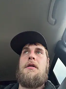 Snapshot of high3ndlowlife chatting on December 2025 09:45:02 PM high3ndlowlife online show from December 2025 09:45:02 PM