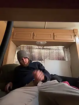 Snapshot of high3ndlowlife chatting on December 2025 05:39:02 PM high3ndlowlife online show from December 2025 05:39:02 PM