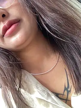   BabyShowPublic   online show from November 2025 09:33:01 AM