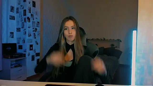 Snapshot of yourrdanceteacher chatting on November 2025 07:35:02 PM yourrdanceteacher online show from November 2025 07:35:02 PM