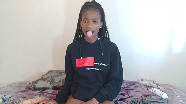 DarkChocox01 online show from September 2025 01:02:01 PM