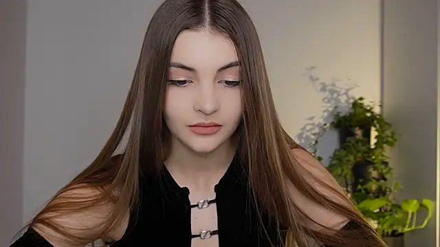 Snapshot of MayTease chatting on October 2025 02:26:01 PM MayTease online show from October 2025 02:26:01 PM