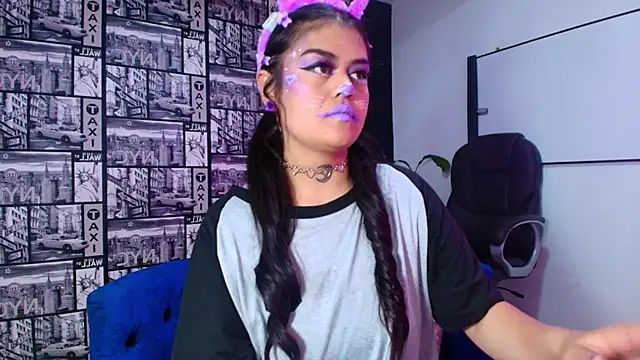 Mia Morelli  online show from October 2025 05:29:02 AM