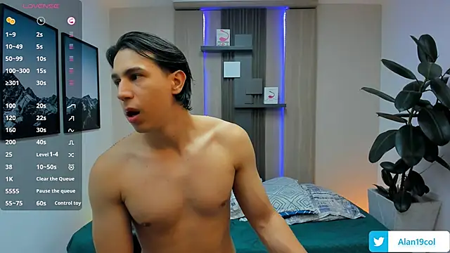 Snapshot of alan_nd_kevin chatting on November 2025 07:03:01 PM alan nd kevin online show from November 2025 07:03:01 PM