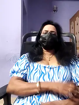 mallu-lover online show from October 2025 01:45:02 PM