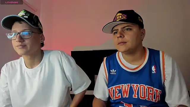 NoahLux online show from October 2025 07:23:02 PM