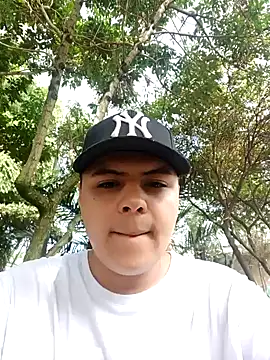 NoahLux online show from October 2025 01:46:02 PM