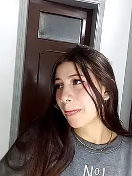 Snapshot of CharlotteSex_ chatting on September 2025 11:21:02 AM CharlotteSex online show from September 2025 11:21:02 AM