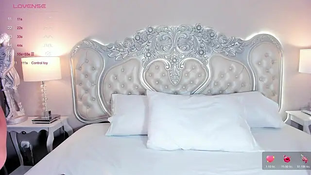 Sara Kartierr online show from October 2025 11:55:02 AM