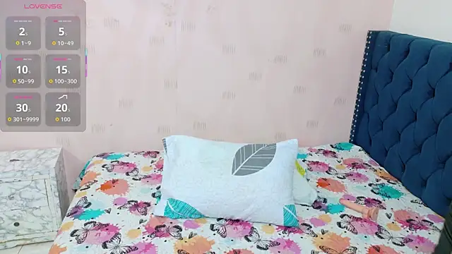 Snapshot of Thatsmygoodboy chatting on October 2025 12:17:01 PM Thatsmygoodboy online show from October 2025 12:17:01 PM